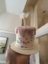 Load image into Gallery viewer, CAKE HAT