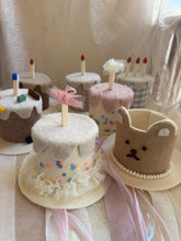 Load image into Gallery viewer, CAKE HAT
