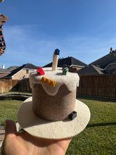 Load image into Gallery viewer, CAKE HAT
